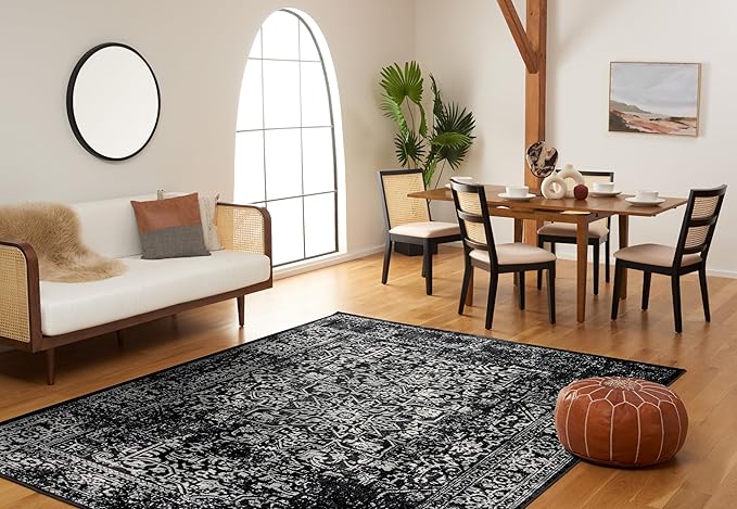 SAFAVIEH Area Rug 9x12 - Evoke Collection - Large - Black & Grey, Distressed Design, Non-Shedding & Easy to Clean, Ideal for Living Room, Bedroom, Dining Space (EVK256R)