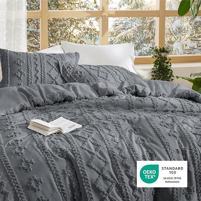 Bedsure Tufted Boho Comforter Set Queen Size - Grey Boho Bed Set, GentleSoft™ 3 Pieces Farmhouse Shabby Chic Embroidery Bedding, Gifts for Woman, Soft Jacquard Queen Comforter for All Seasons