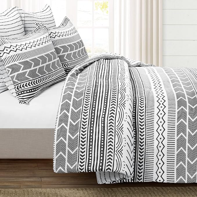 Lush Decor Hygge Geo Reversible 5 Piece Comforter Set, Full/Queen, Black & White