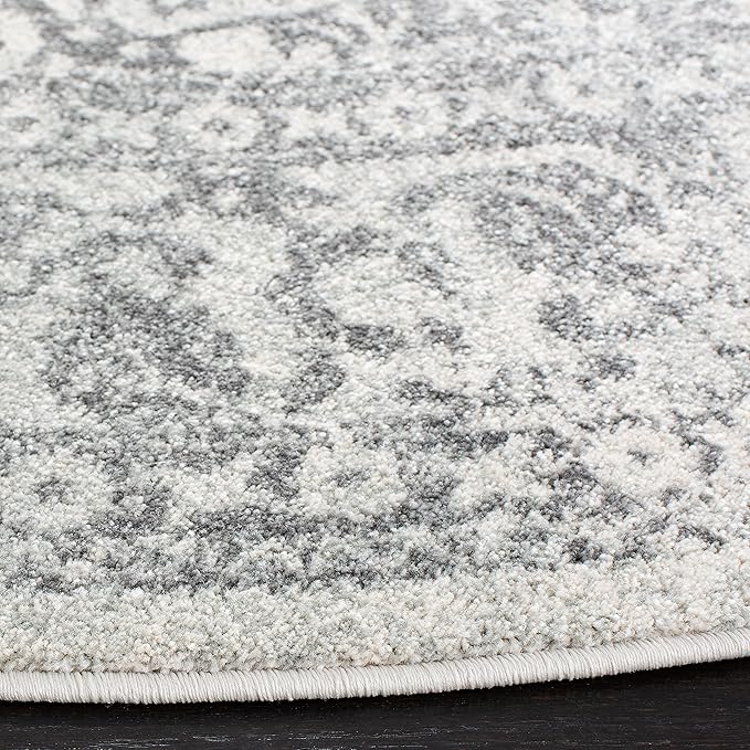 SAFAVIEH Evoke Collection Area Rug - 5'3" Round, Ivory & Grey, Distressed Design, Non-Shedding & Easy to Clean, Ideal for Living Room, Bedroom, Dining Space (EVK256F)