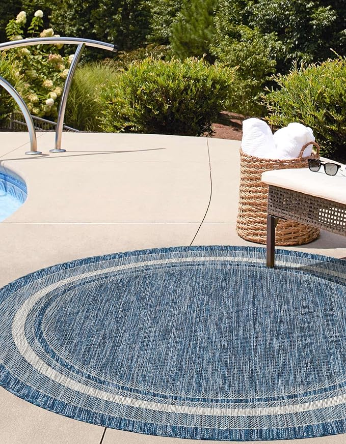 Unique Loom Outdoor Border Collection Area Rug - Soft Border (4' 1" Round, Blue/ Ivory)