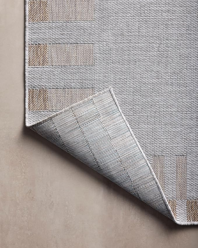 Loloi Amber Lewis Topanga Collection TOP-08 Silver/Natural 6'-7" x 9'-4" Indoor/Outdoor Area Rug