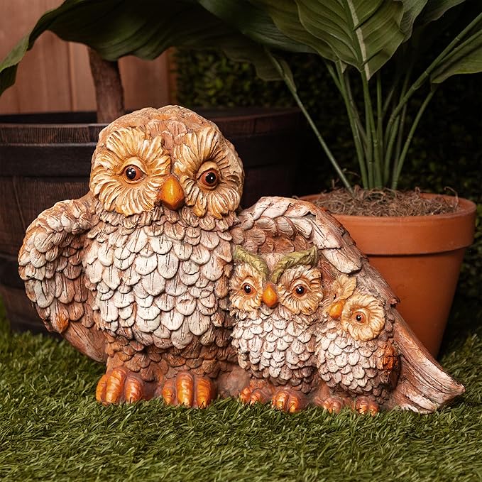Alpine Corporation QFC366HH Indoor Outdoor Owl Mom Protecting Babies Garden Statue, Loving Owl Family Statue, 11" Tall, Brown
