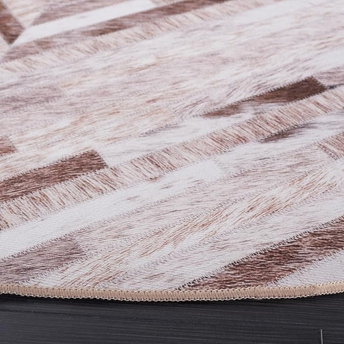 SAFAVIEH Washable Rug Faux Hide Collection - 4' Round, Beige & Brown, Slip Resistant, Western Rustic Decor, Printed Pattern, Ideal for Living Room, Bedroom, Home Office, Dining Space (FAH526A)