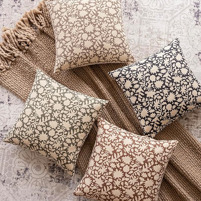 Foindtower Set of 2 Decorative Neutral Floral Lumbar Throw Pillow Covers Accent Farmhouse Cushion Covers Boho Vintage Pillowcase for Couch Sofa Bedroom Living Room Home Decor,12×20 Inch,Tan