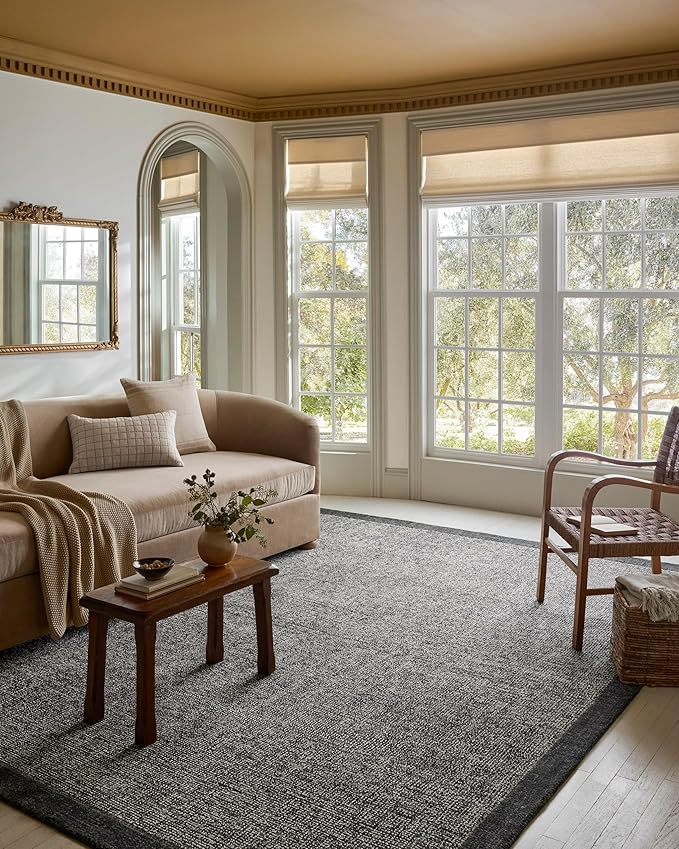 Loloi Magnolia Home by Joanna Gaines Henley Collection HNY-01 Ivory/Charcoal 2'-3" x 3'-9" Accent Rug