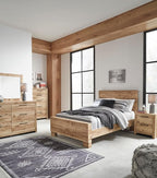 Signature Design by Ashley Hyanna Rustic 5 Drawer Chest, Rustic