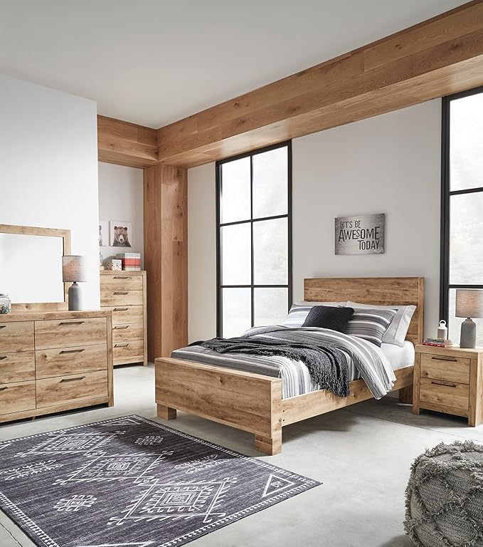 Signature Design by Ashley Hyanna Rustic 5 Drawer Chest, Rustic