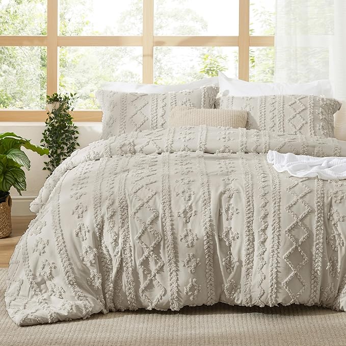 Bedsure Tufted Boho Comforter Set Full Size - Linen Boho Bed Set, GentleSoft™ 3 Pieces Farmhouse Shabby Chic Embroidery Bedding, Gifts for Woman, Soft Jacquard Full Comforter for All Seasons