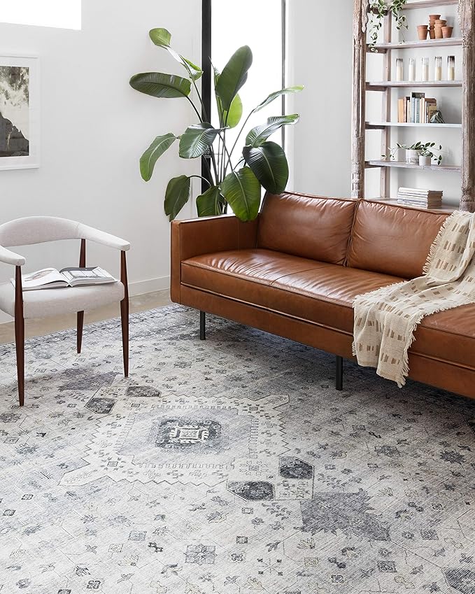 Loloi Skye Collection SKY-02 Silver/Grey 6'-0" x 6'-0" Round Area Rug