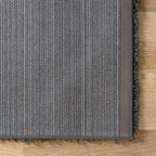 Unique Loom Solid Shag Collection Area Rug (5' 1" x 8' Rectangle Graphite Gray)
