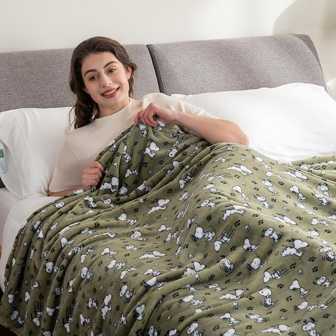 Berkshire Blanket Peanuts® VelvetLoft® Cute Character Snoopy Plush Blanket,Loden Green,King 90 in x 108 in (Official Peanuts® Product)