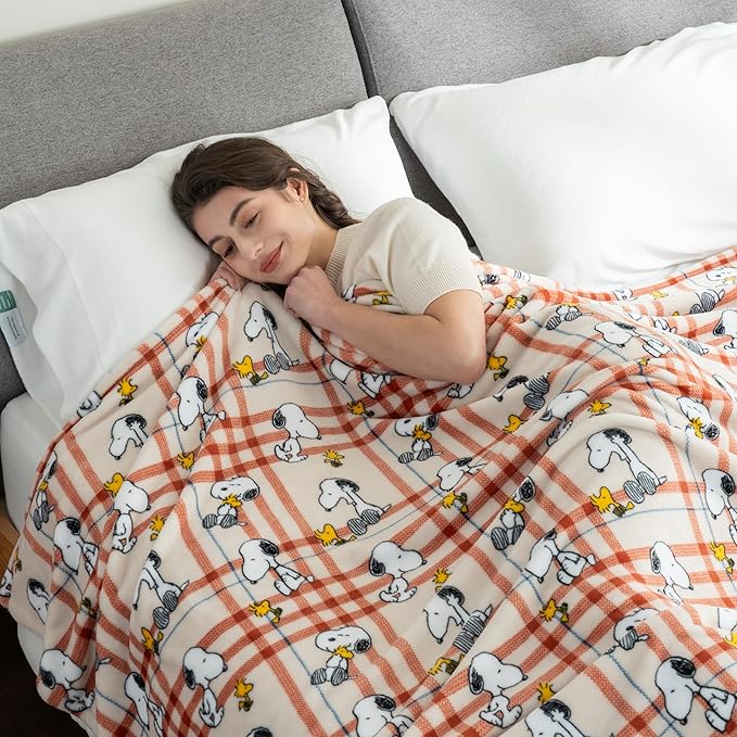 Berkshire Blanket Peanuts® VelvetLoft® Cute Character Snoopy Plush Blanket,Snoopy and Woodstock Wood Holiday Plaid Medium Tan,Twin 60 in x 90 in (Official Peanuts® Product)