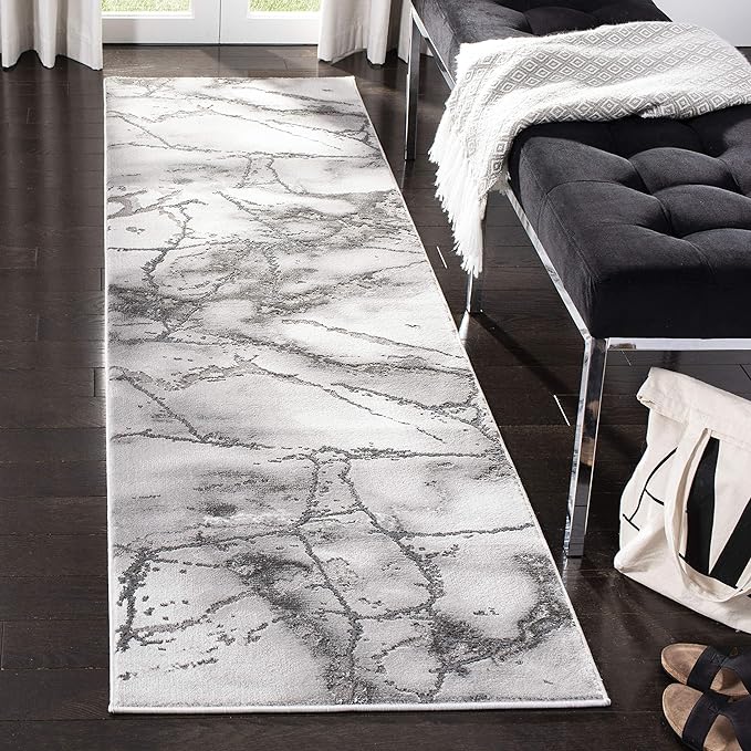 SAFAVIEH Craft Collection Runner Rug - 2'3" x 6', Grey & Silver, Modern Abstract Design, Non-Shedding & Easy Care, Ideal for High Traffic Areas in Living Room, Bedroom (CFT877G)