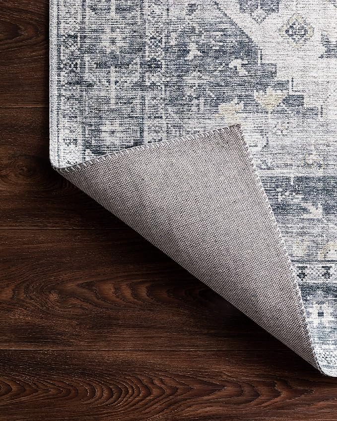 Loloi Skye Collection SKY-02 Silver/Grey 2'-0" x 5'-0" Accent Rug