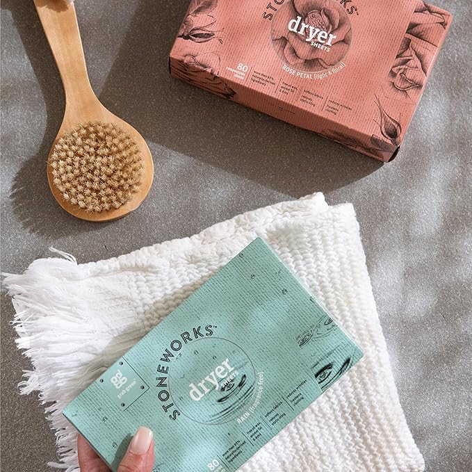 Grab Green Stoneworks Cruelty-Free Dryer Sheets | Softens Fabrics, Freshens Clothing & Reduces Static-Cling and Wrinkles | Plant Based | Olive Leaf Scent (80 Sheets)