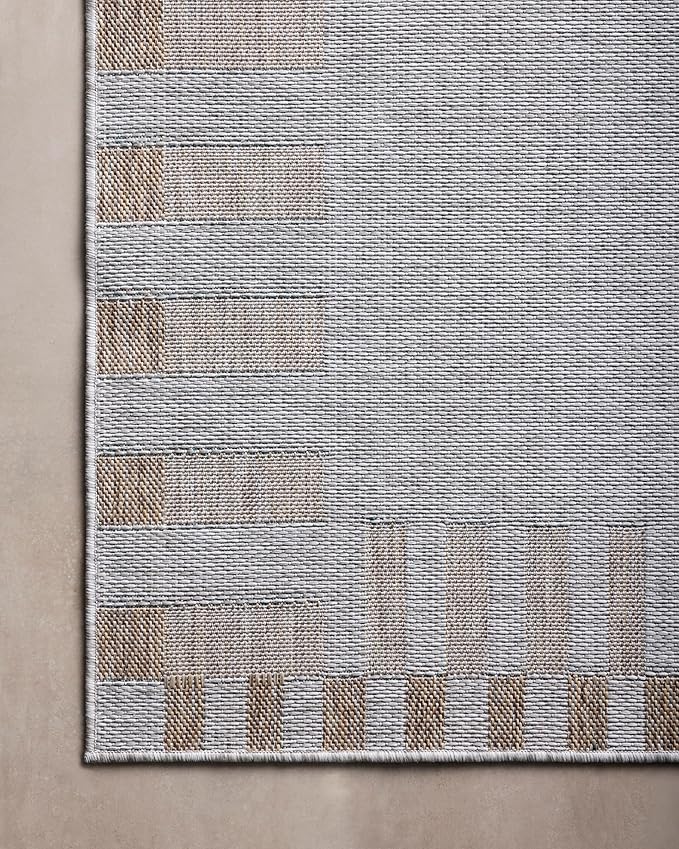 Loloi Amber Lewis Topanga Collection TOP-08 Silver/Natural 6'-7" x 9'-4" Indoor/Outdoor Area Rug