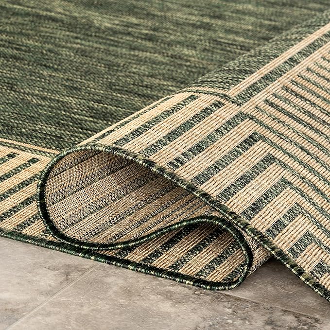 nuLOOM 4' x 6' Outdoor Area Rug, Casual Design with Striped Border, Stain Resistant, Highly Durable, for Patio, Balcony, Bedroom, Living Room, Dining Room, Bathroom, Dark Green