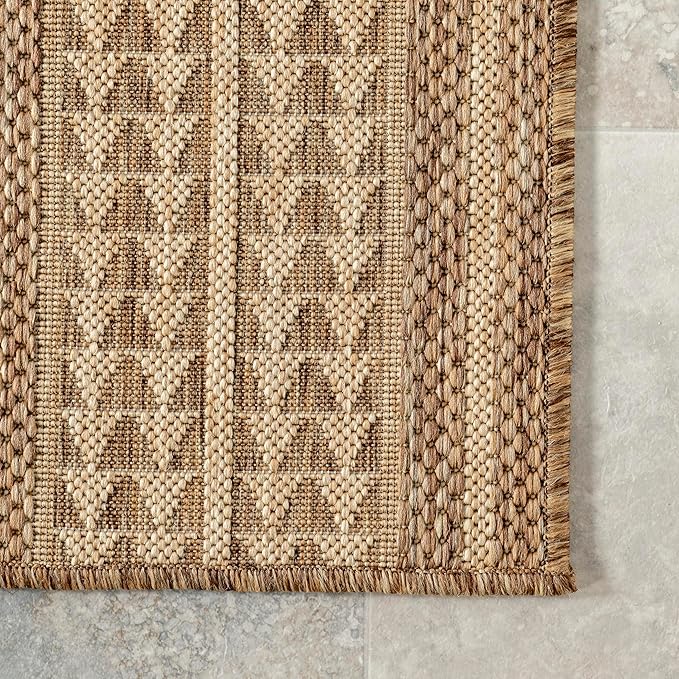 Nuloom Ranya Light Brown/Ivory, 3' 6" x 5', Tribal Geometric, Soft and Cozy, High Traffic, Stain Resistant, Easy Clean, Durable Area Rug for Indoor/Outdoor Patio, Deck, Porch, Garden, Courtyard