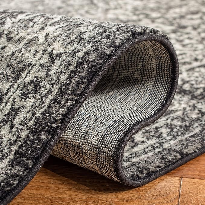 SAFAVIEH Area Rug 9x12 - Evoke Collection - Large - Black & Grey, Distressed Design, Non-Shedding & Easy to Clean, Ideal for Living Room, Bedroom, Dining Space (EVK256R)