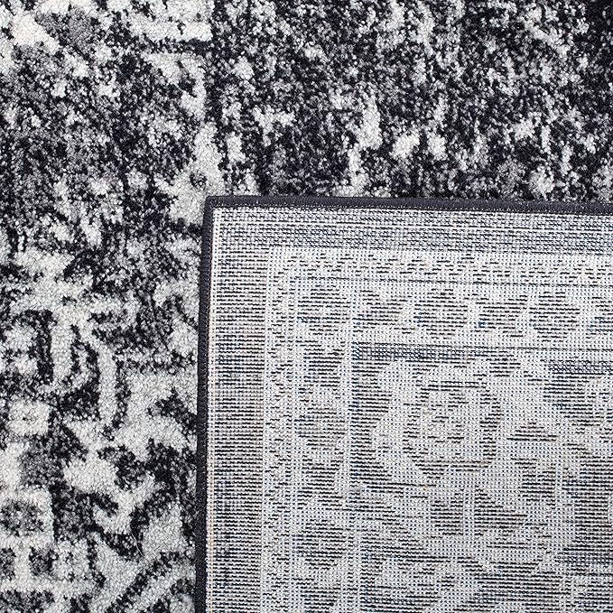 SAFAVIEH Evoke Collection Area Rug - 5'3" Square, Black & Grey, Distressed Design, Non-Shedding & Easy to Clean, Ideal for Living Room, Bedroom, Dining Space (EVK256R)