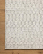 Loloi Kamala Collection KAM-05 Ivory/Grey 2'-7" x 8'-0" Runner Rug