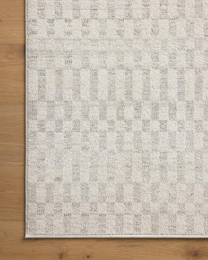 Loloi Kamala Collection KAM-05 Ivory/Grey 2'-7" x 8'-0" Runner Rug